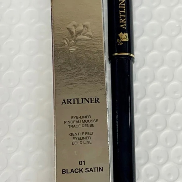 Lancome Artliner Gentle Felt Eyeliner Bold Line 01 Black Satin 1.4ml NEW - Picture 2 of 3
